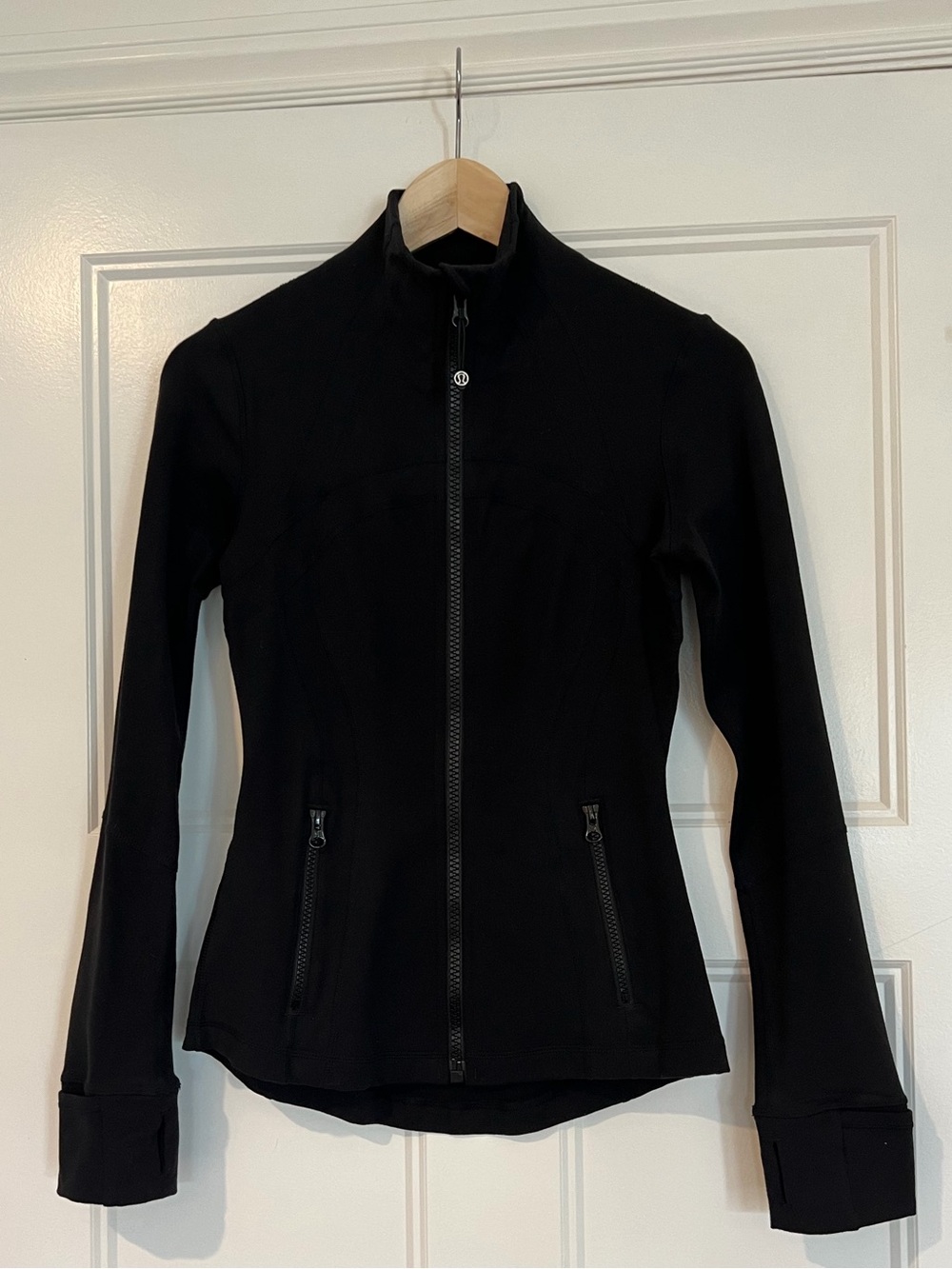 lululemon - Black Women's Zip-Front Jacket